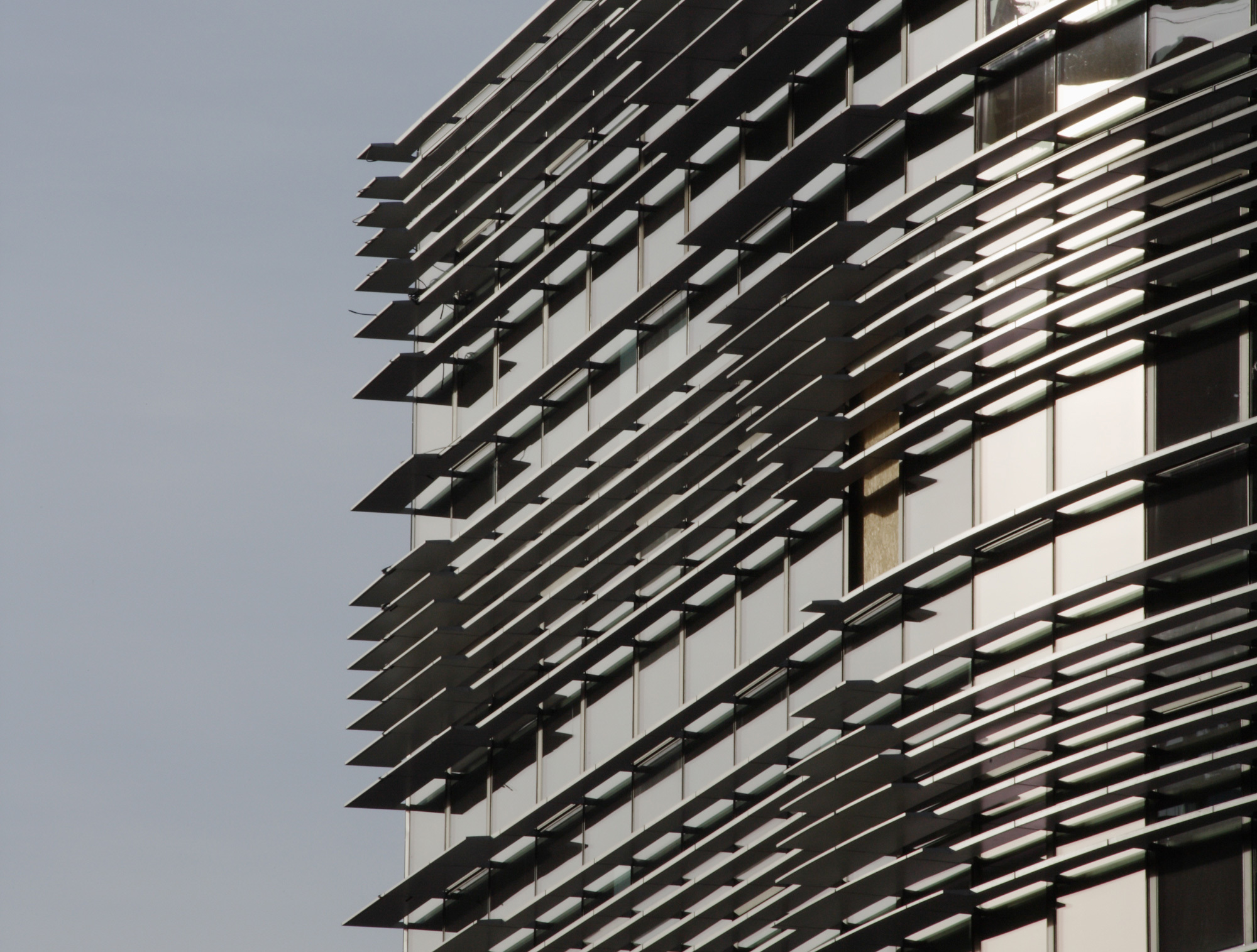 Projekt Ko Bogen Glass Facade By Lindner Group Stylepark