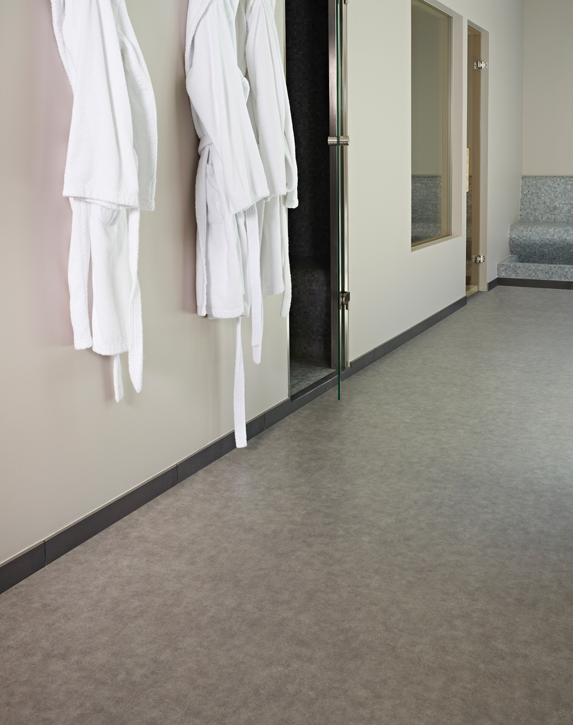 Papilio T93 By Ivc Commercial Stylepark