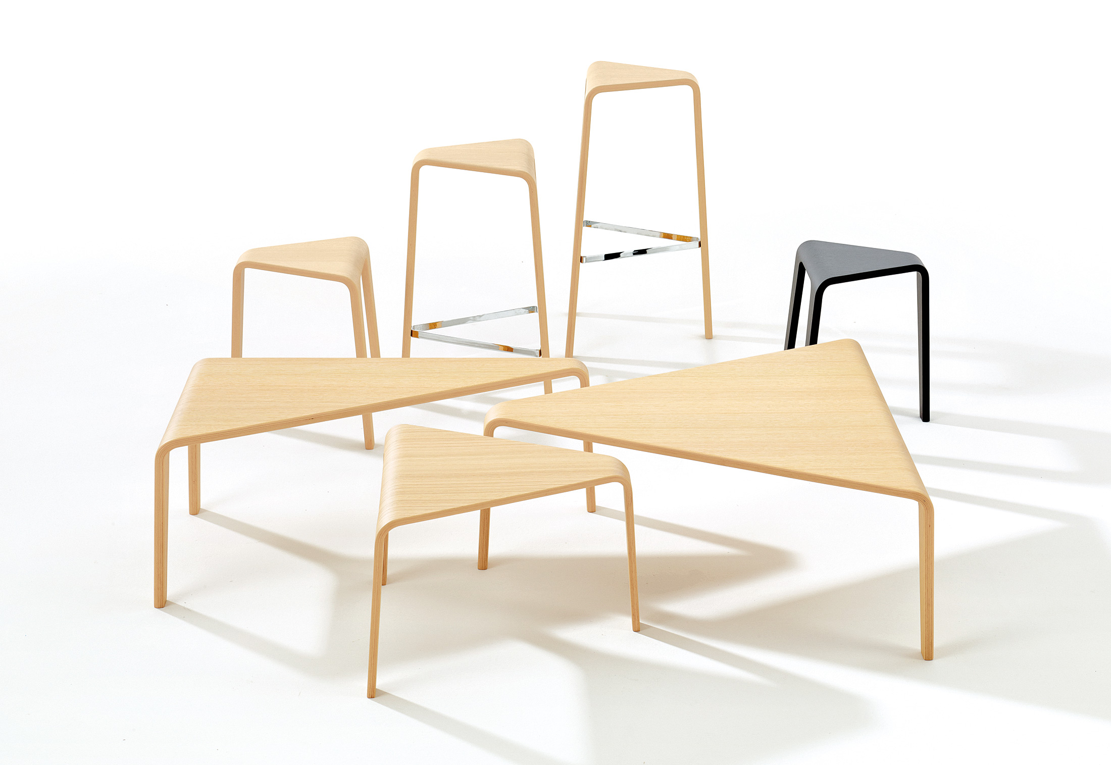 Ply Table by Arper STYLEPARK
