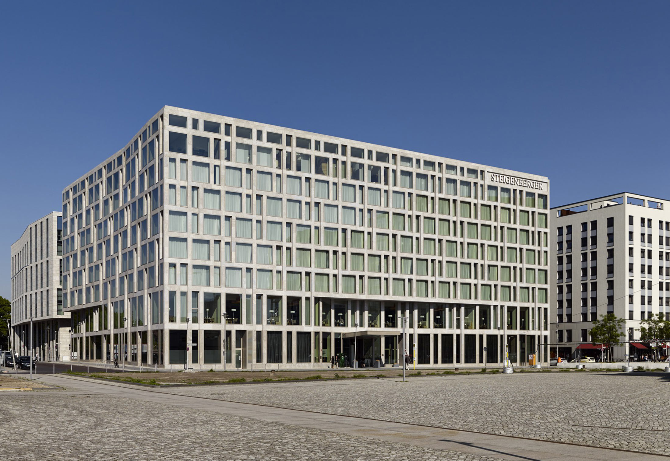 Steigenberger Hotel Berlin von Hofmann Naturstein | STYLEPARK