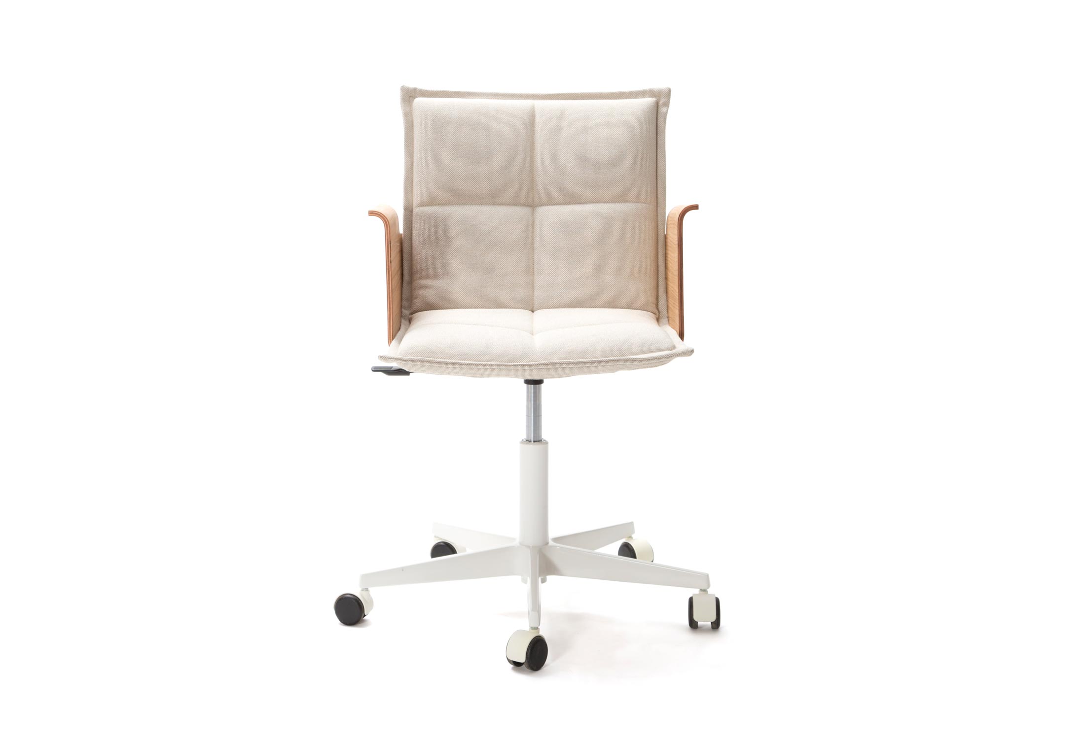 LAB Office chair rollable with armrests by inno STYLEPARK