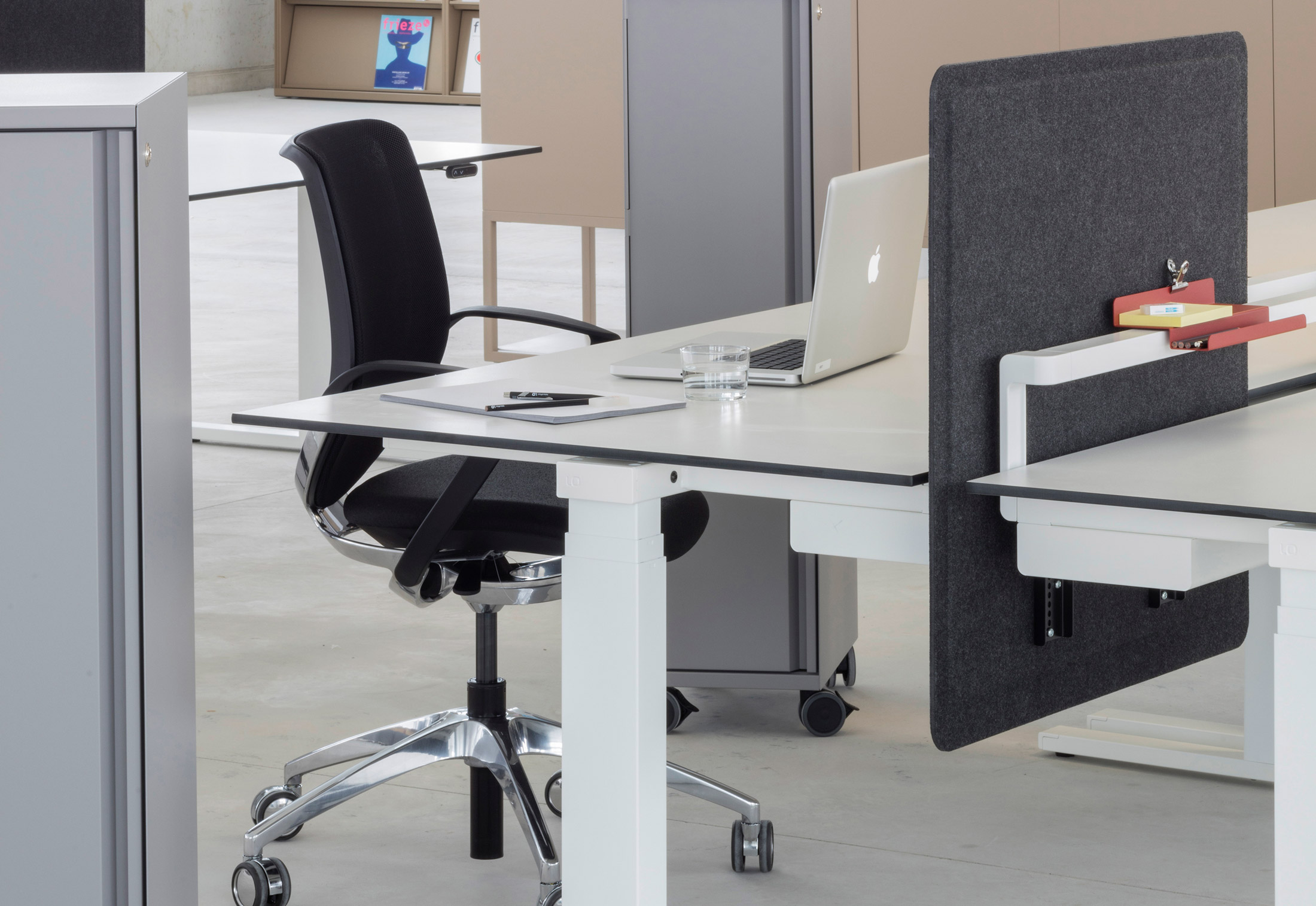 lo extend work tablelista office lo | stylepark lo extend work tablelista office lo | stylepark