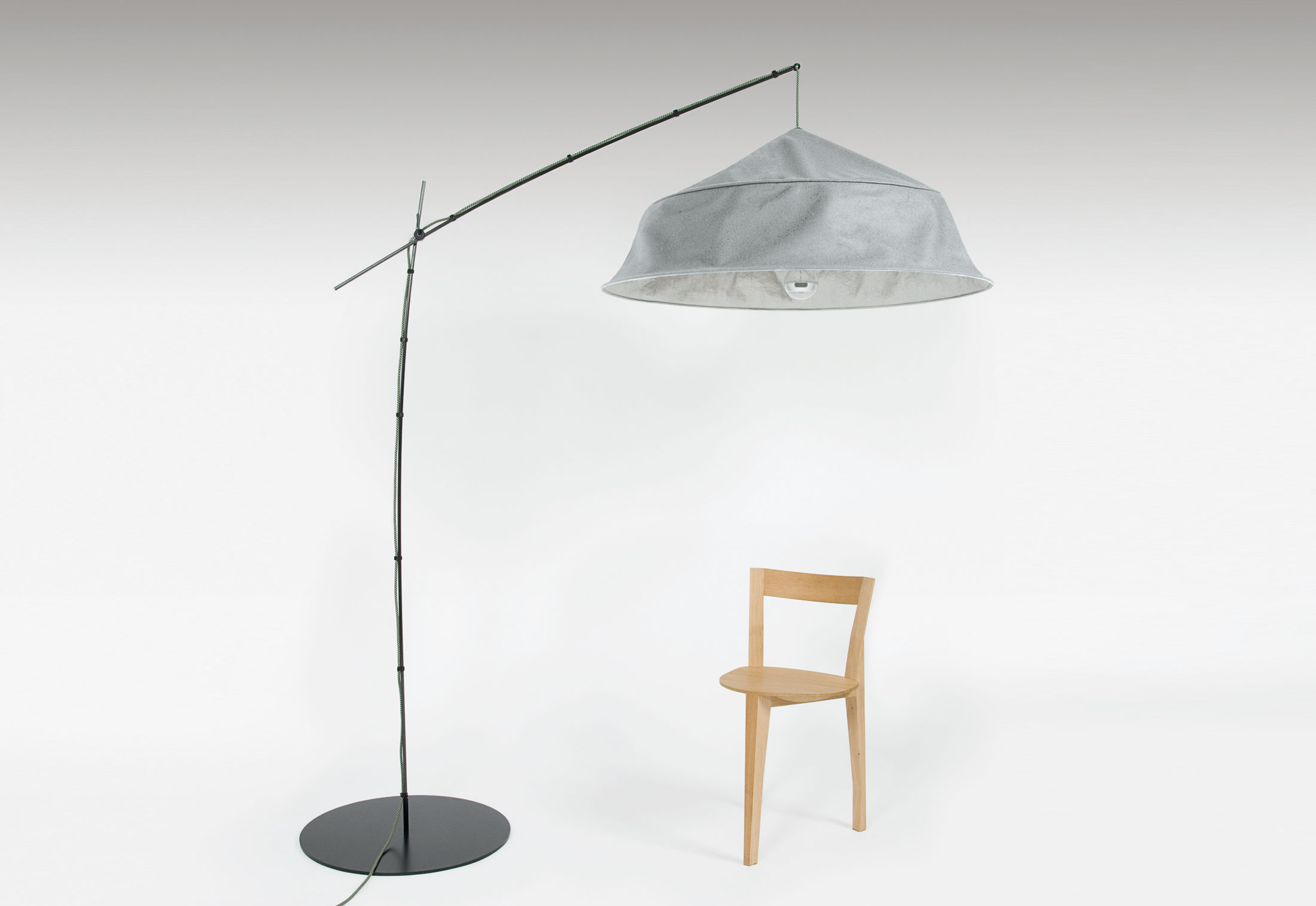 Fold up floor lamp by Moustache STYLEPARK