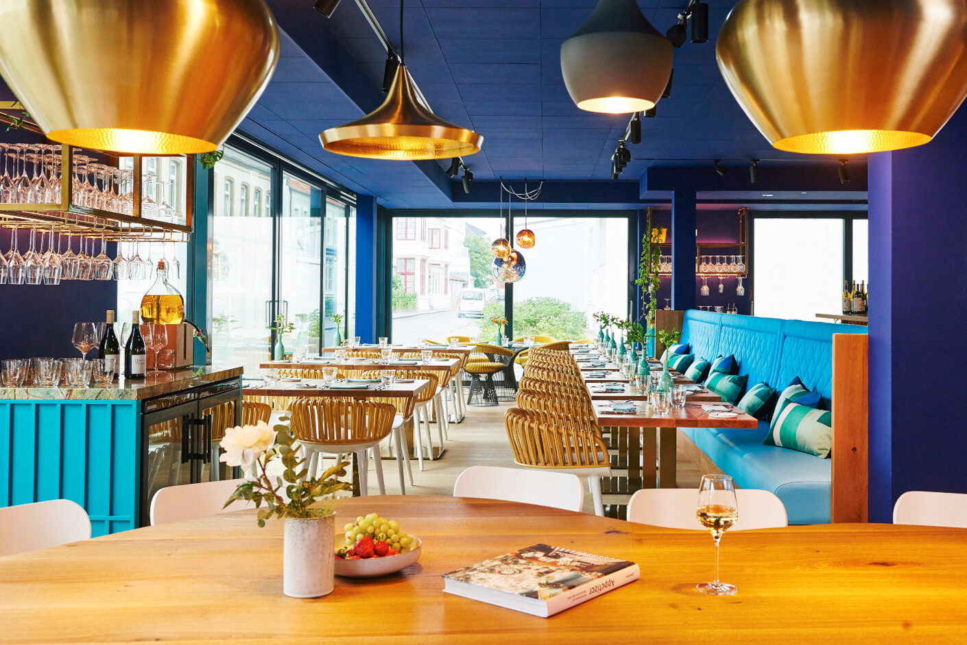 Oktopussy Bar & Restaurant Gneisenaustraße Düsseldorf Surprising contrasts: design restaurant Oktopussy on Norderney | STYLEPARK