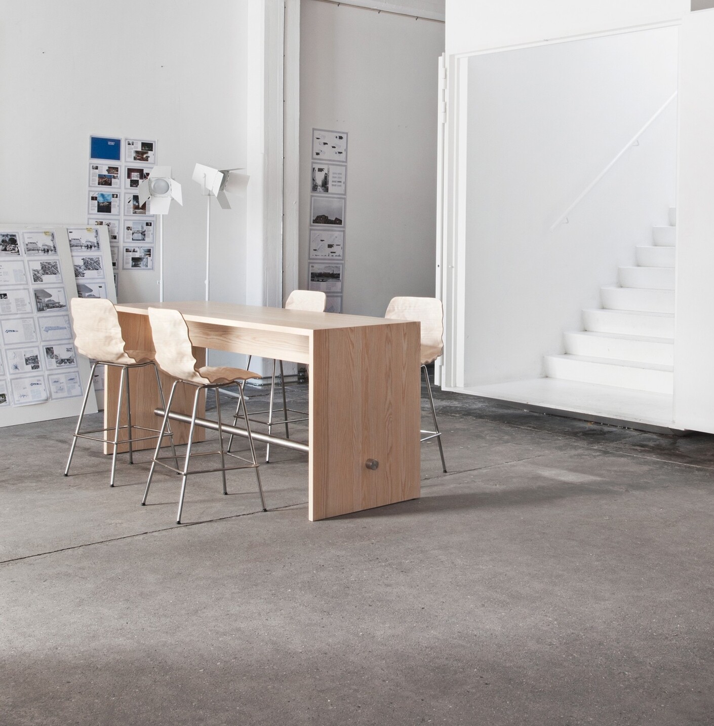 PING-PONG L23 bar table