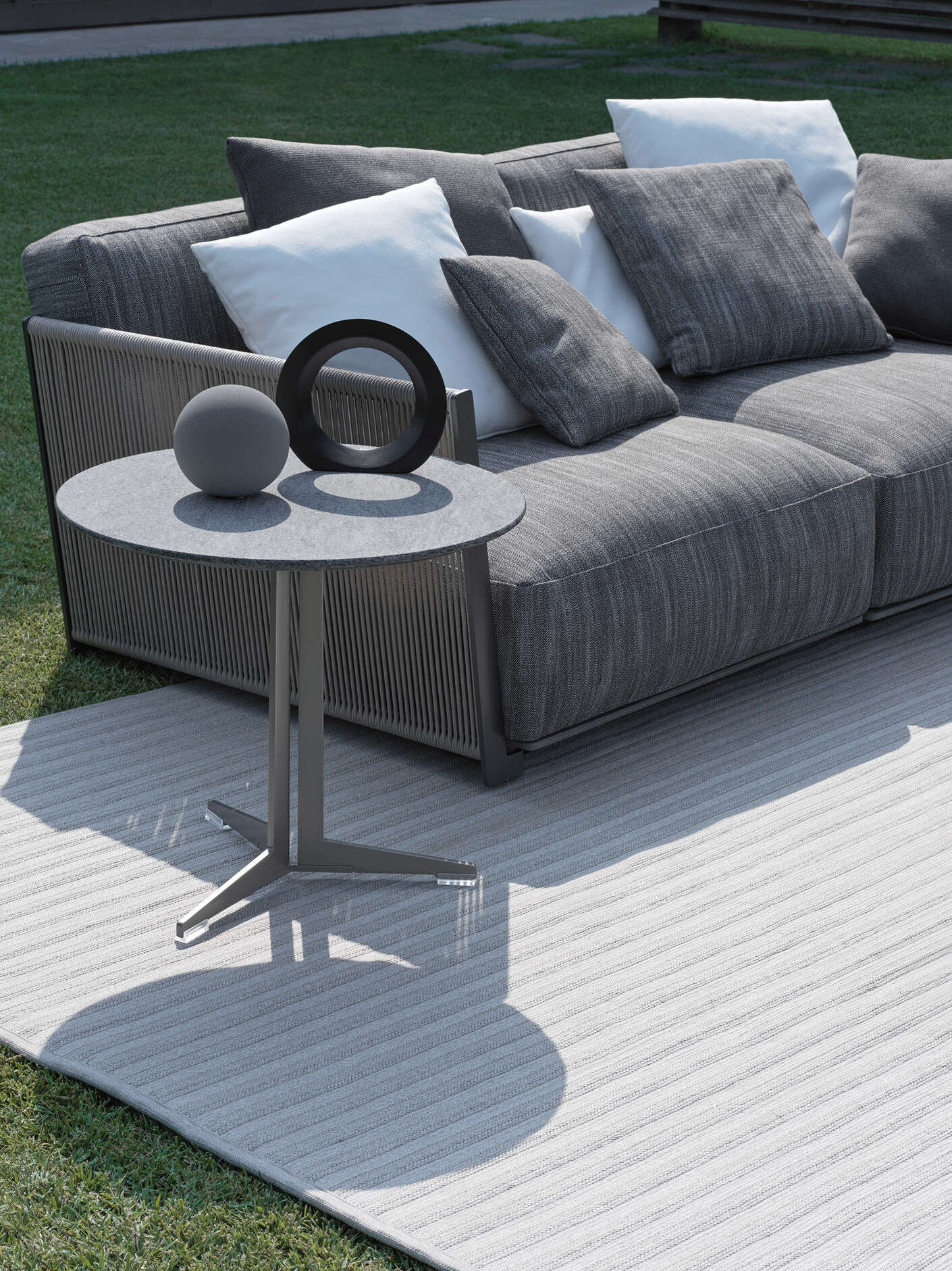 Fly Outdoor Beistelltische