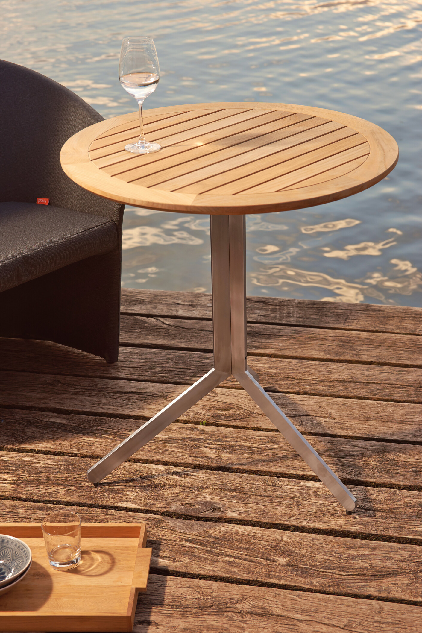 Yix folding table