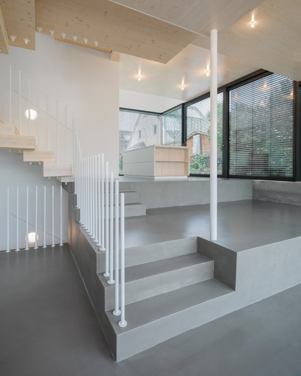 Cork Screw House, family house with cork facade, Berlin-Staaken