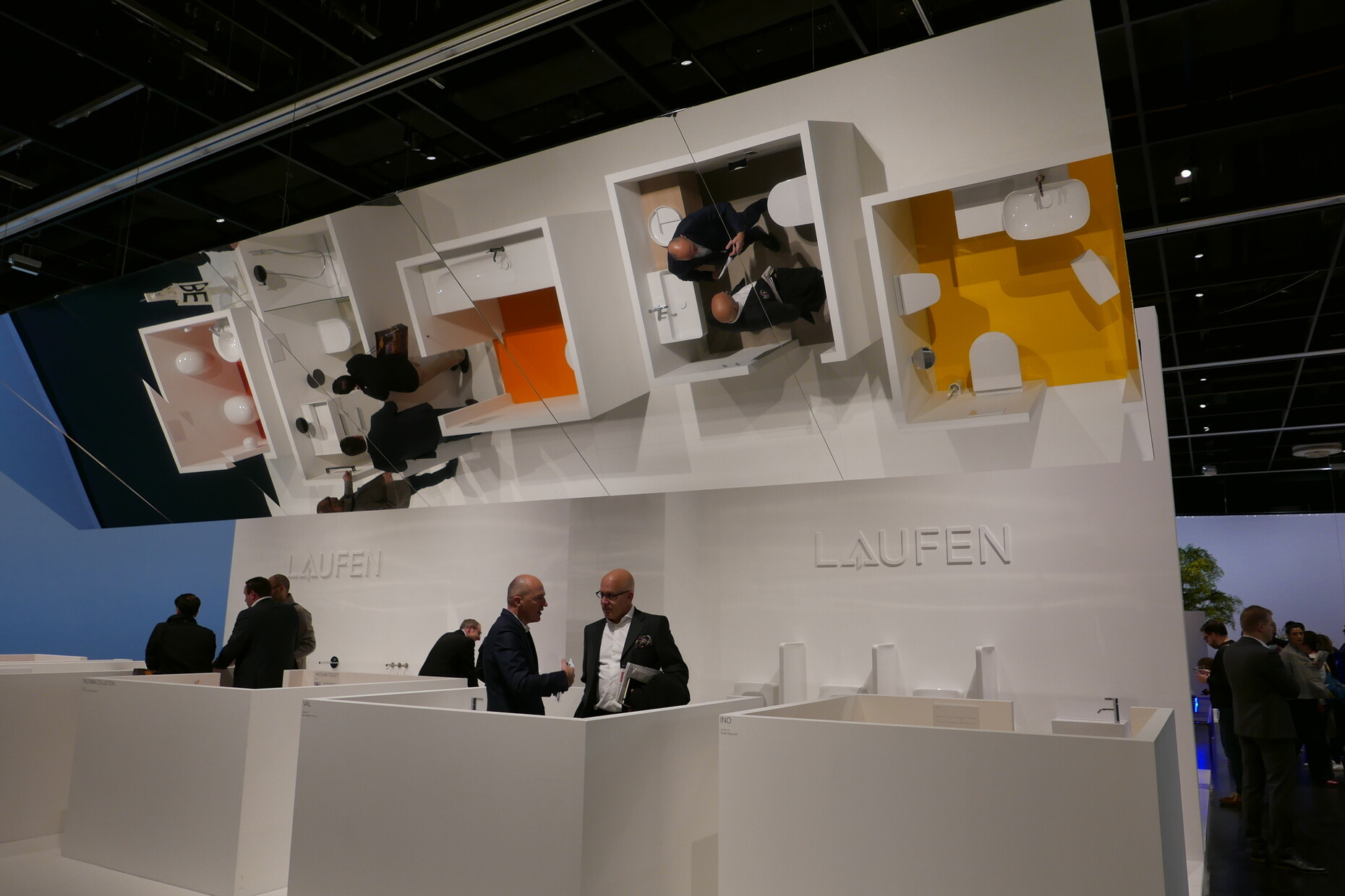 Laufan-Stand Vitra Halle Orgatec 2016