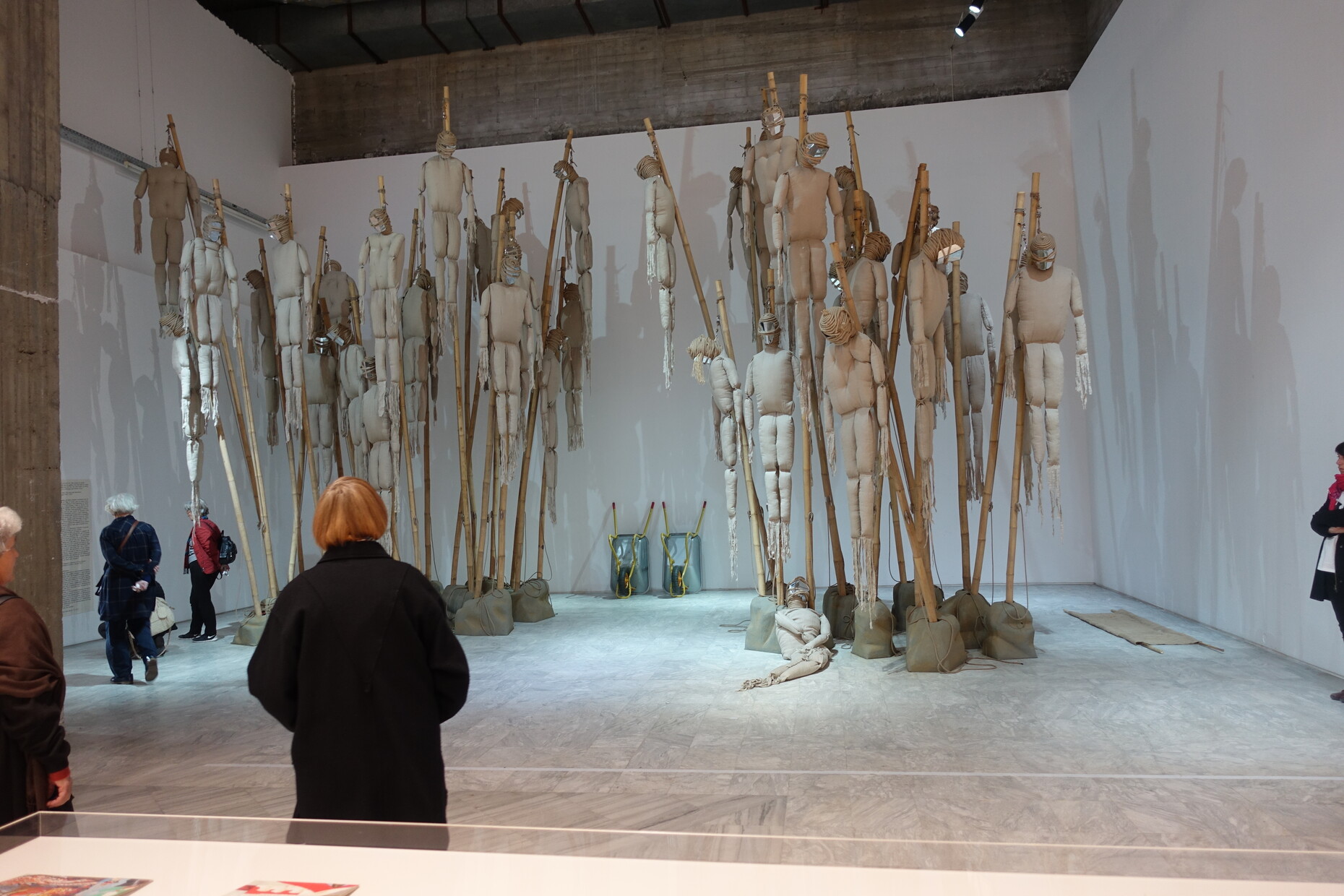 Figuren_Documenta_14_Athen