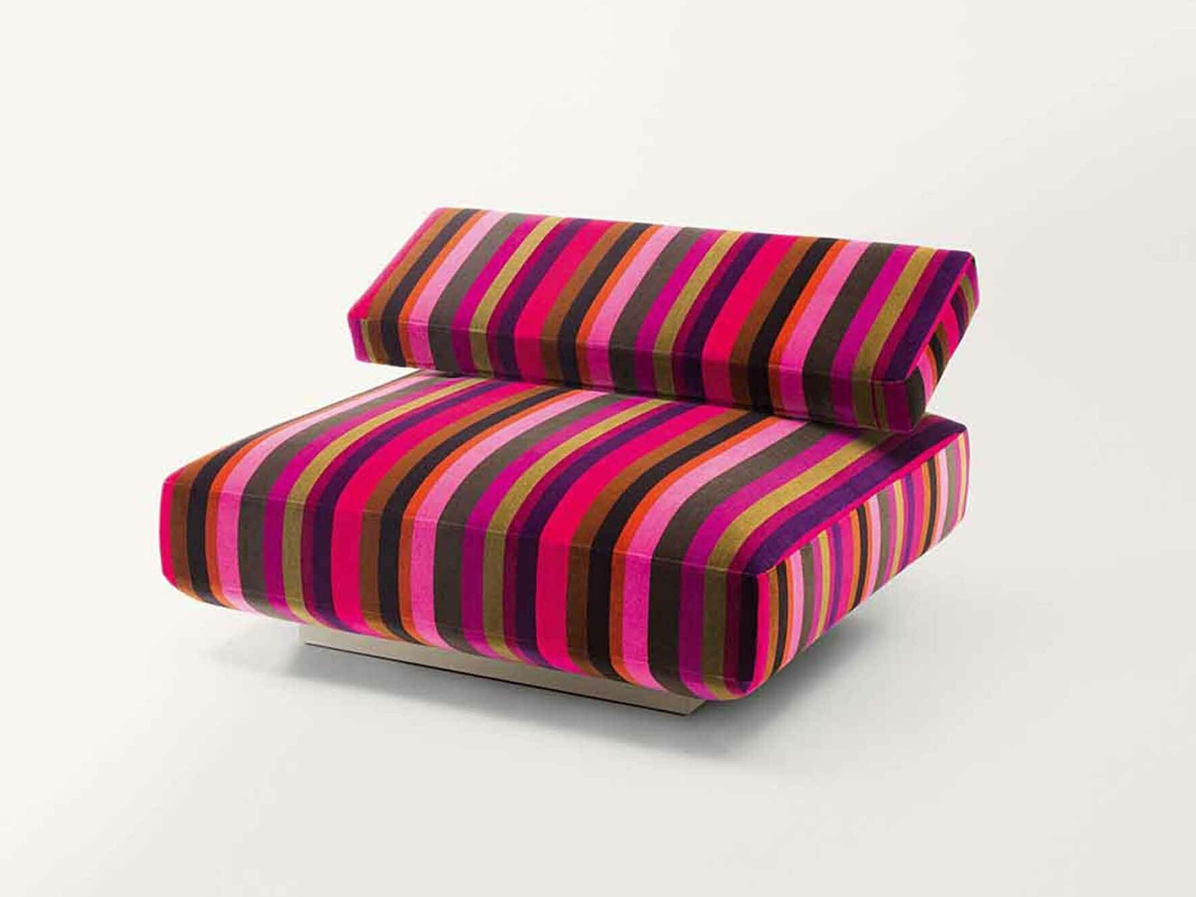 Paola Lenti Modular seating system "AGIO" by Francesco Rota STYLEPARK