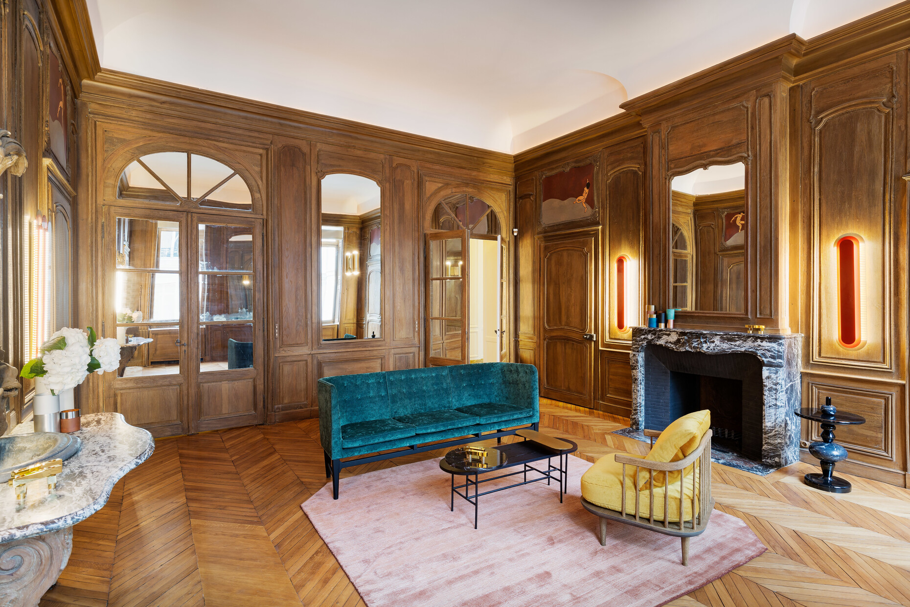 Apartment Coco Chanel, Paris, Stylepark