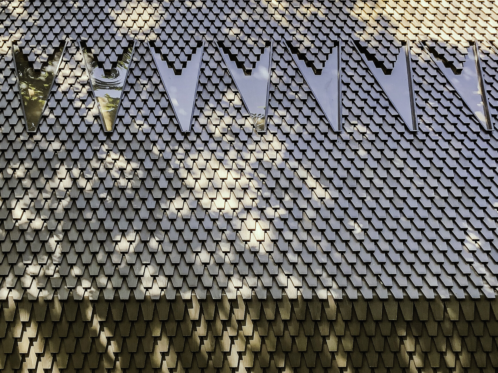 Asplund Pavilion, roof