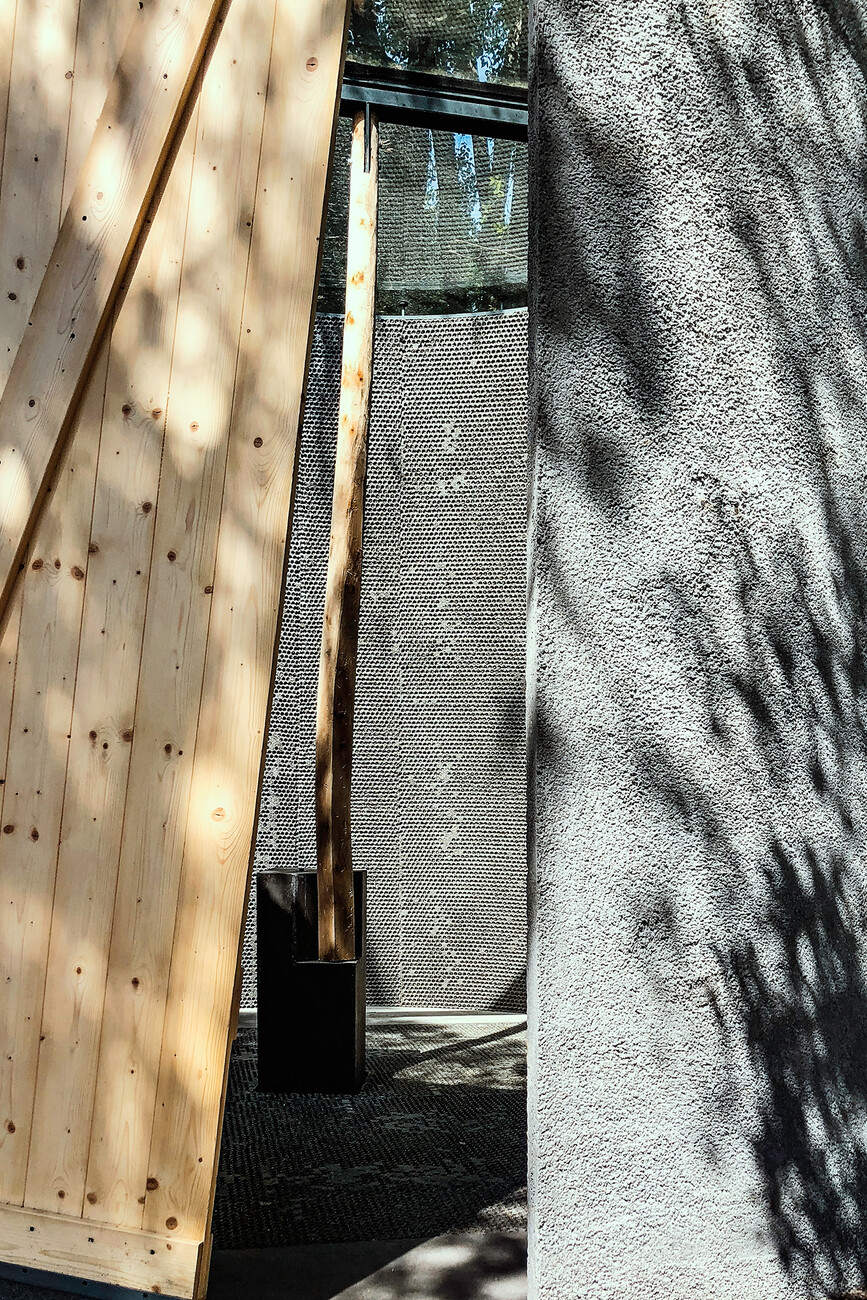 Chapel by Smiljan Radic, view through the access door