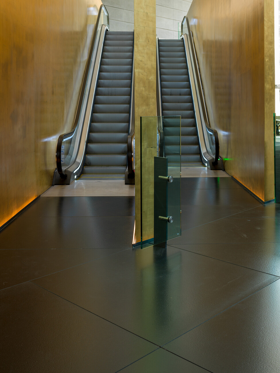 Auch Fahrtreppen von Schindler kommen im Torre Reforma zum Einsatz.