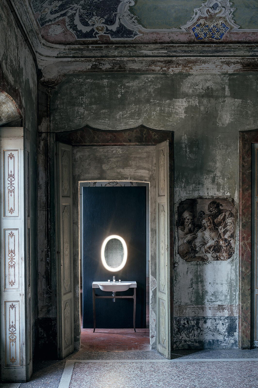 Prächtiger Rahmen: Zur ISH 2019 wurde die Kollektion "The New Classic" in einem vornehm verwitterten Palazzo inszeniert.