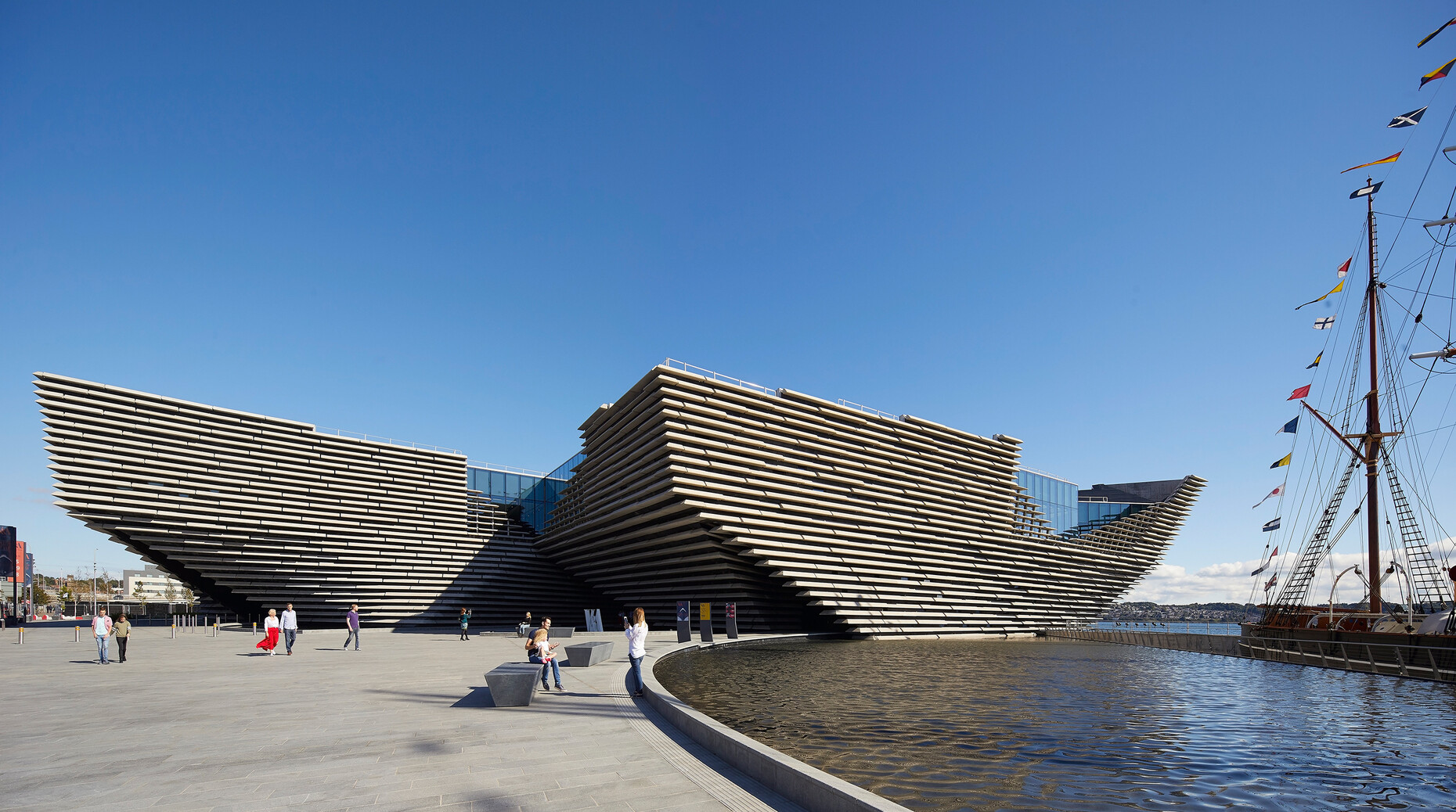 V&A Dundee, Kengo Kuma, Victoria & Albert Museum