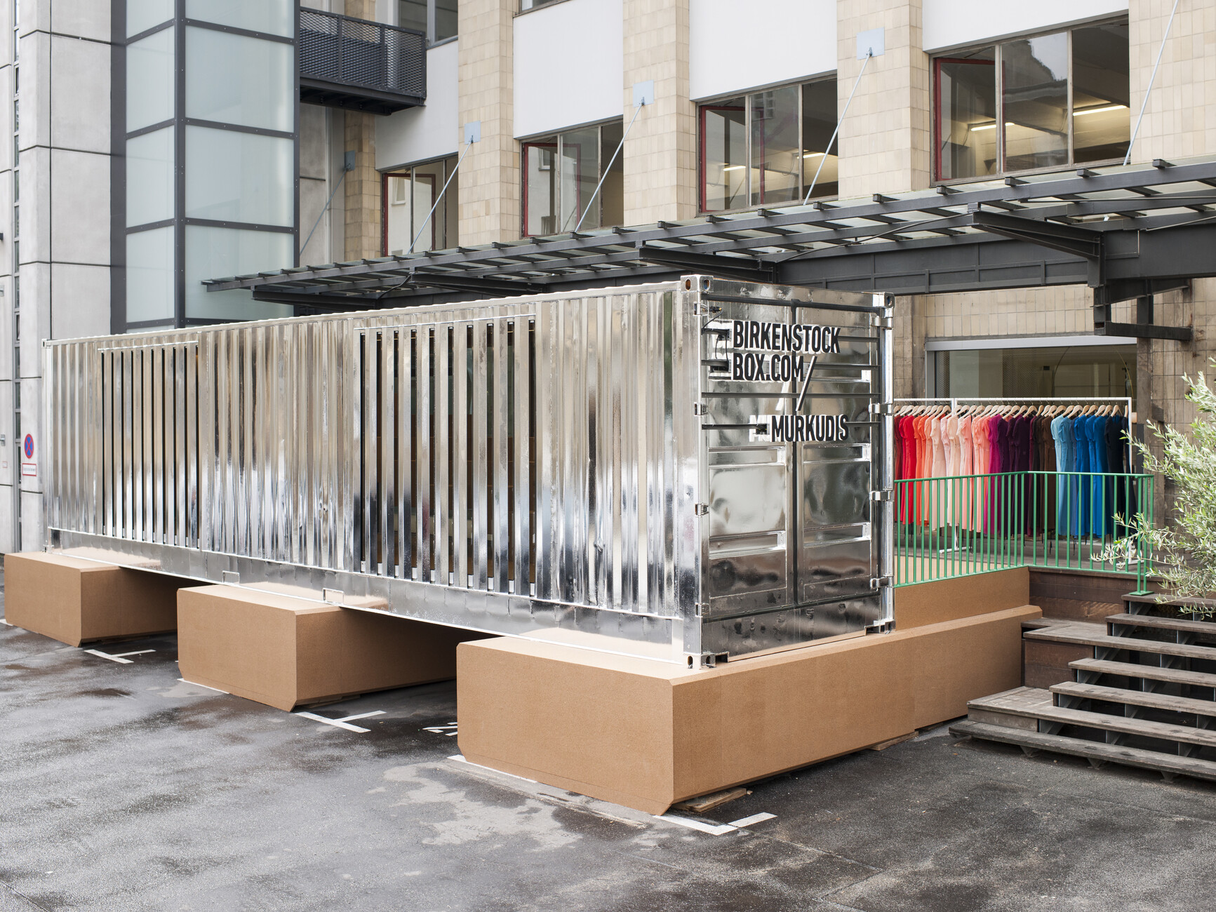 Gonzalez Haase, Birkenstock-Container, Berlin