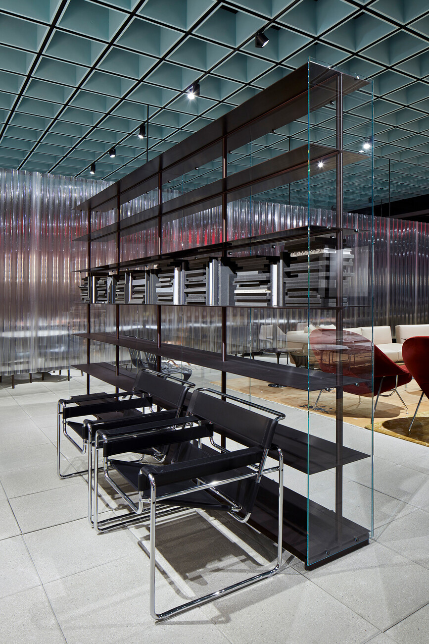 Knoll Salone18 Red Baron Lissoni Knoll Stylepark