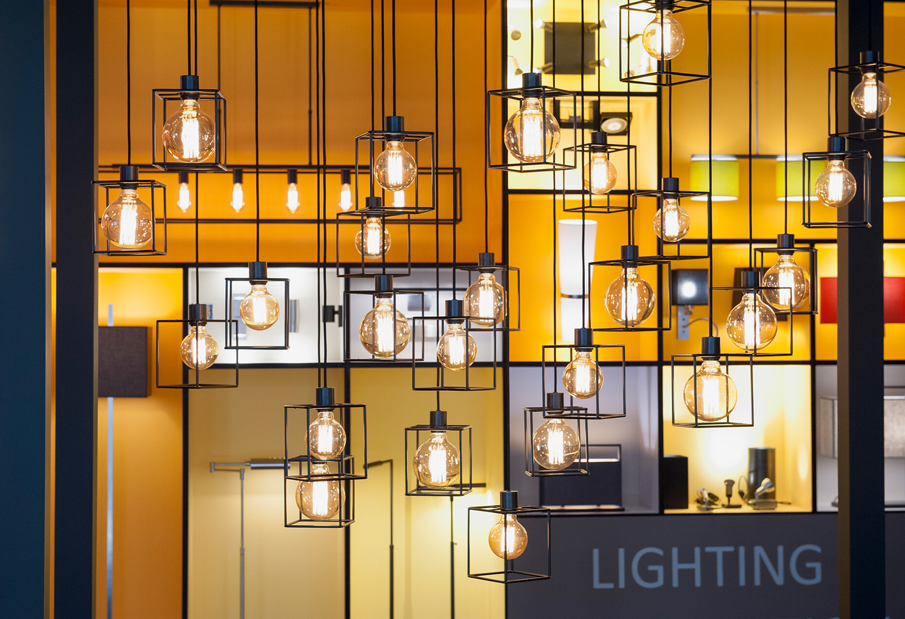 The world's firsts for lighting, electrical engineering and house and building automation will be presented at Light + Building from 18 to 23 March 2018 in Frankfurt am Main.