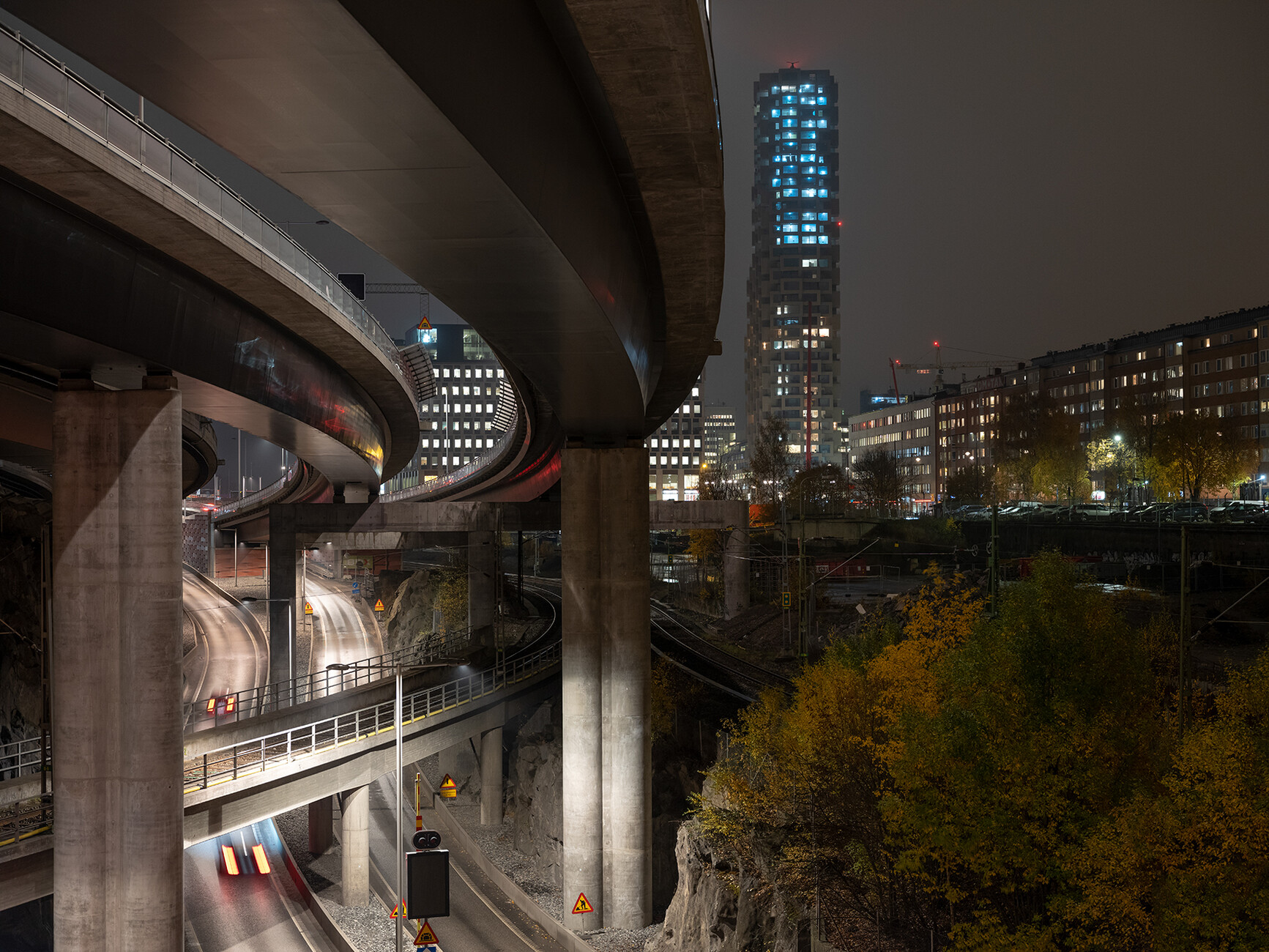 Lighthouse in the cityscape: OMA's "Norra Tornen" marks the transition between the city and its periphery.
