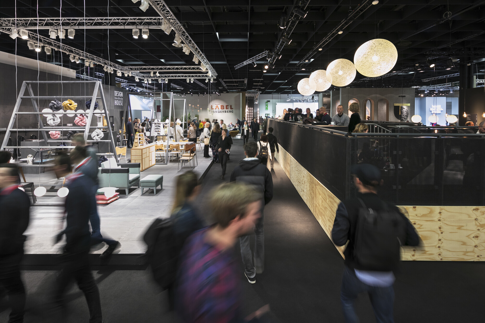 Numerous catering areas in the exhibition halls will be completely redesigned for imm cologne 2019.