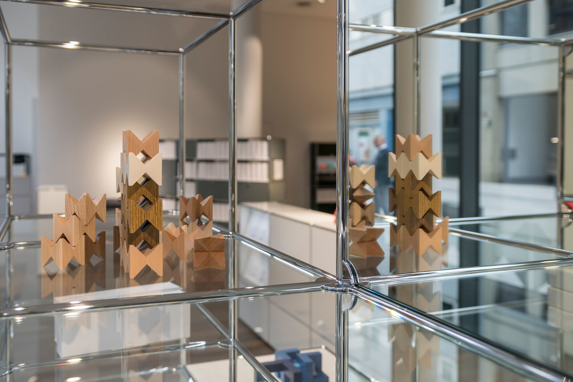 Usm x Retail Naef Stylepark