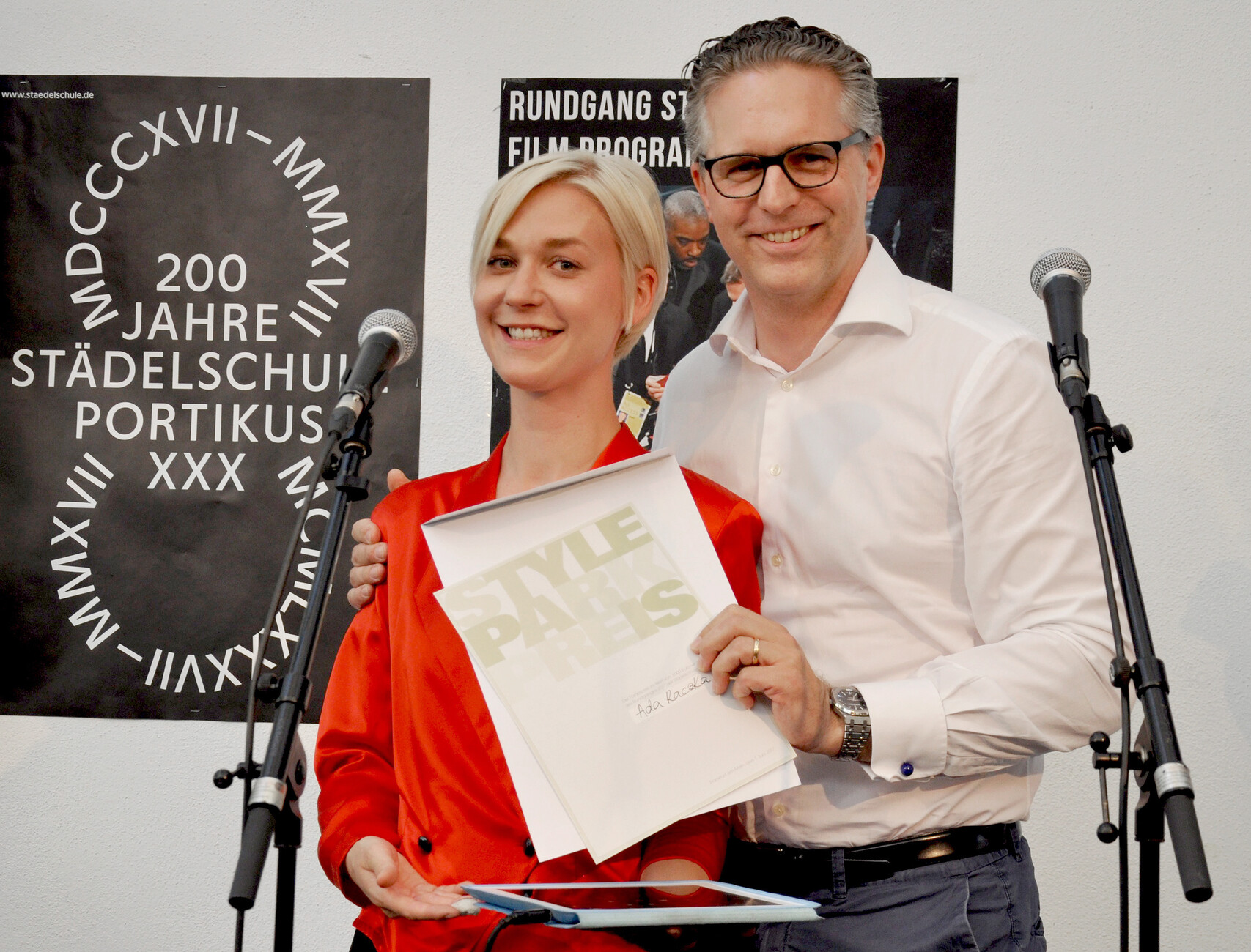 Stylepark donate an award at Rundgang at Staedelschule