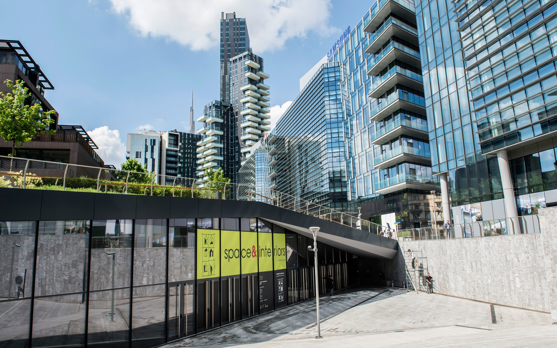 The “space&interiors” will take place in Milan in the “Mall”, at the foot of the Diamond Towers in the Brera Design district.