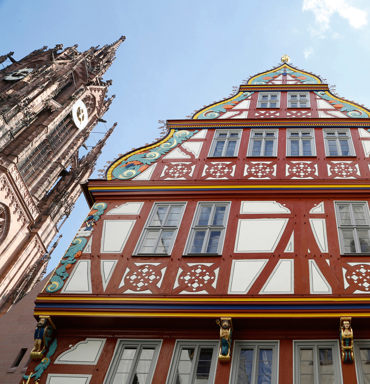 The "Golden Scales" with the cathedral in the background