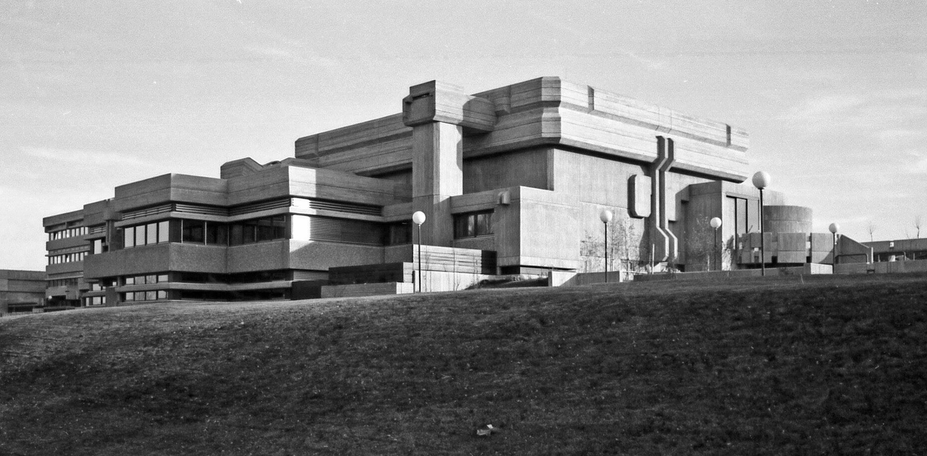 Herwig Udo Graf: Cultural center, Mattersburg, 1973–1976
