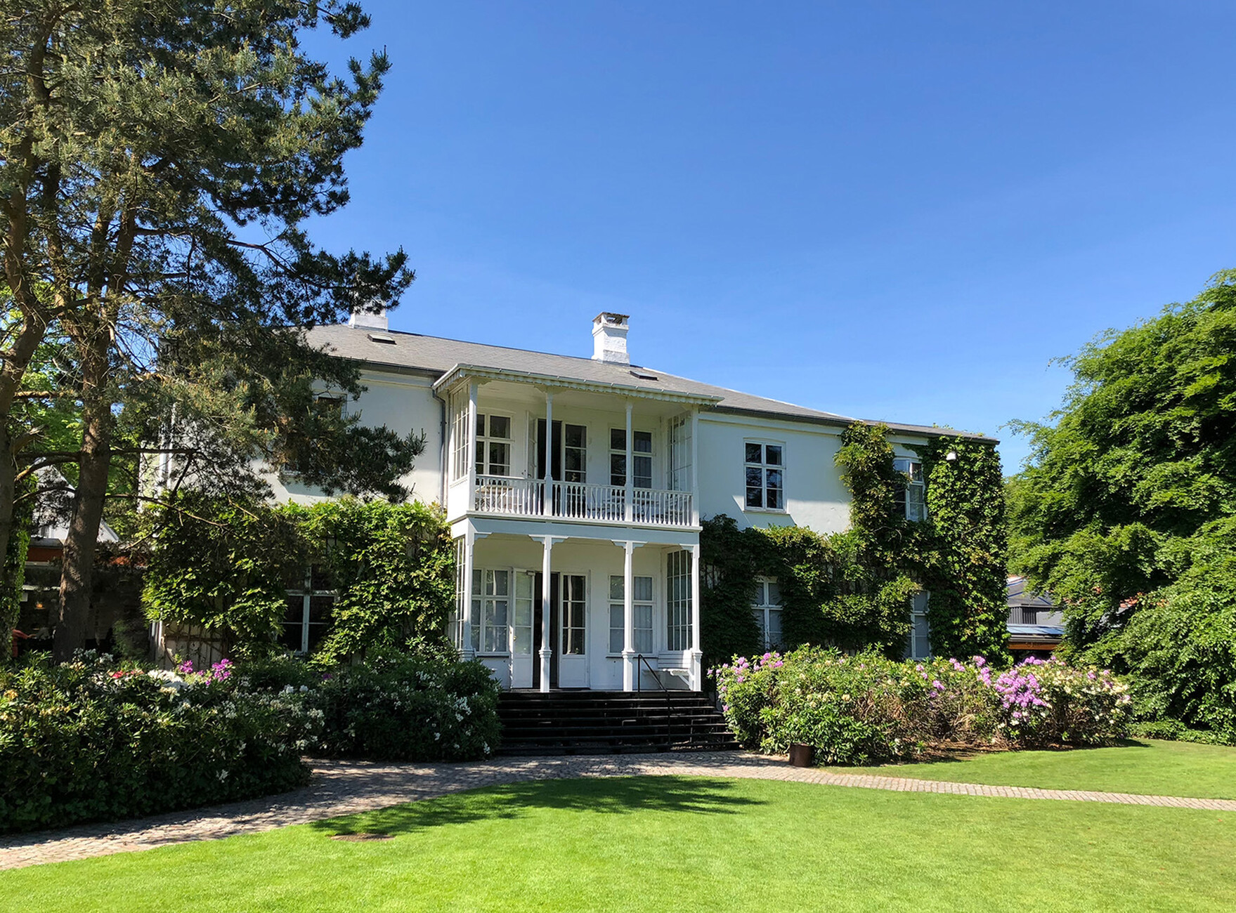 Als Haupthaus des Museums dient eine Patriziervilla aus dem Jahr 1855.