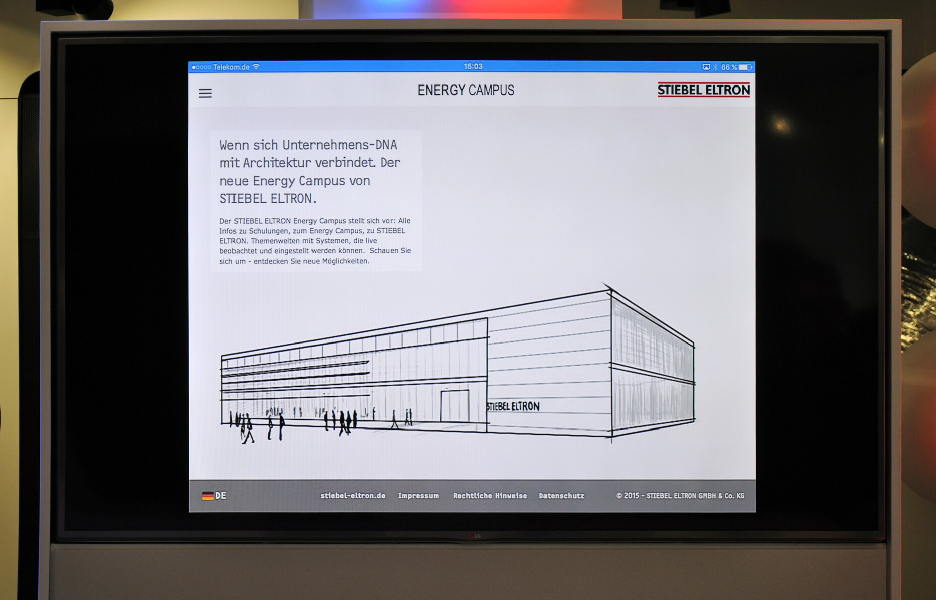 Der neue Energy Campus verknüpft umfangreiche digitale Informationen zum Unternehmen und zu den Produkten von Stiebel Eltron mit der direkten Anschauung am Gerät in den Themenwelten.