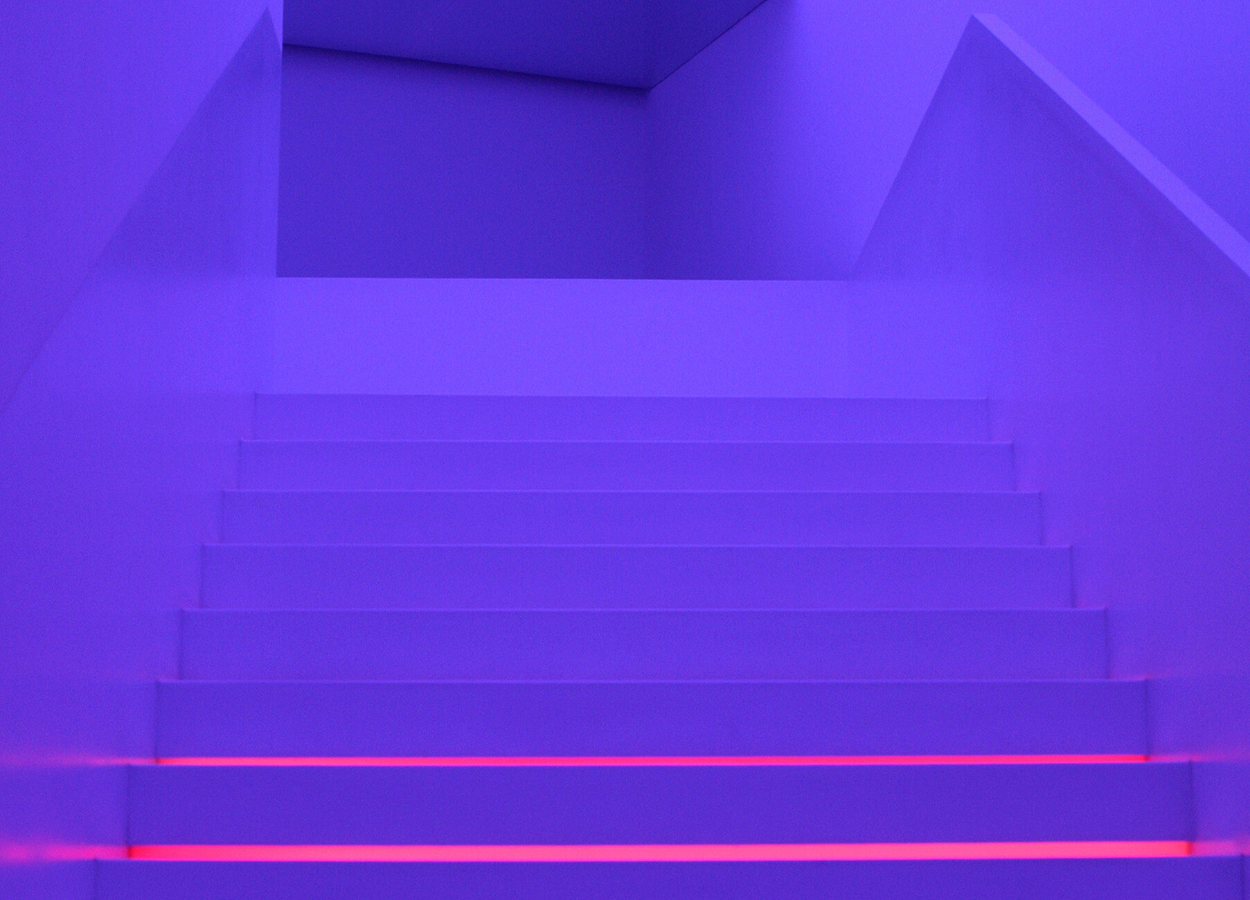 The impressive light installation is the work of the American light artist James Turrell.
