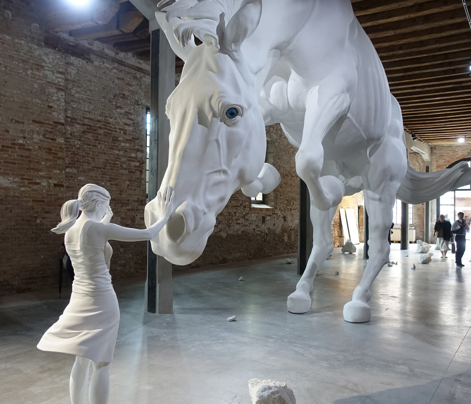 Auf dem Rücken der Pferde: „The Horse Problem“ hat Claudia Fontes ihre Installation im Pavillon Argentiniens auf dem Gelände der Arsenale genannt, die auf eigenwillige Weise auf den Gründungsmythos der Nation verweist.