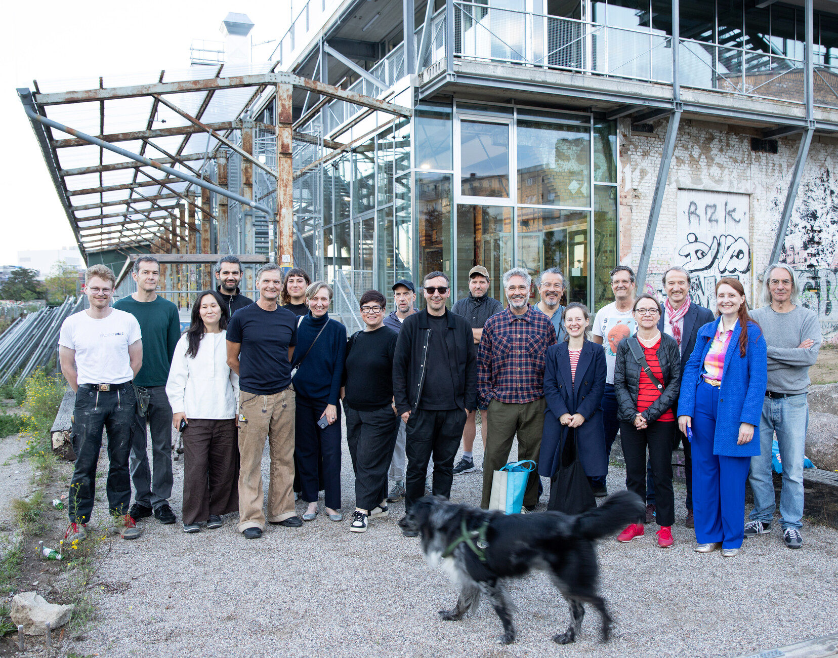 Yorck Förster (independent curator DAM / kuratorenwerkstatt), Anna Moldenhauer (editor-in-chief Stylepark magazine for architecture and design), Christina Gräwe (independent curator DAM / kuratorenwerkstatt), Oliver Elser (curator DAM), Martin Rein-Cano (partner TOPOTEK 1 landscape architects), Teresa Fankhänel (curator and publicist, visiting professor KIT Faculty of Architecture Karlsruhe), Peter Cachola Schmal (director DAM), Aline Hielscher (Aline Hielscher Architecture), Uwe Bresan (Architecture Media Management International JUNG), Dijane Slavic (Architecture Media Management International JUNG), Sven Fröhlich (partner AFF Architects).