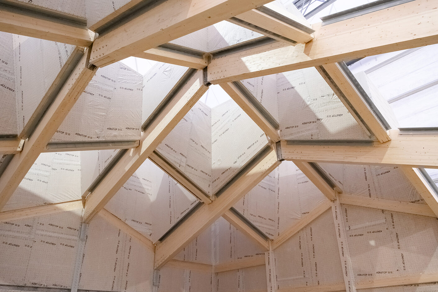 Image gallery Illustrations and timber construction New church building in Ørestad