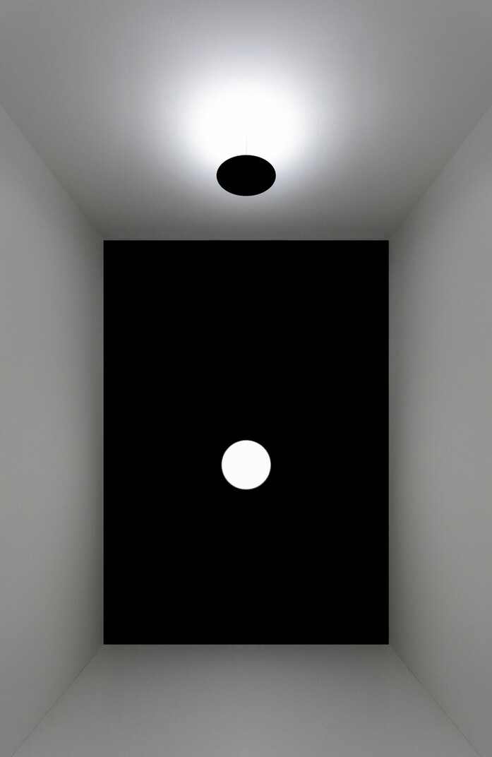 Asintoto 03 portrait 1313x2020