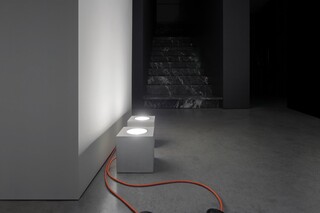 Q  von  Davide Groppi