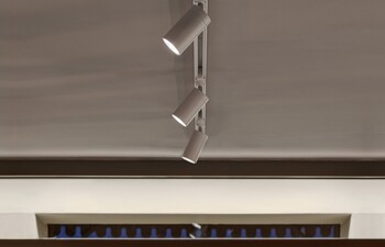 Three‑phase track (Binario Trifase)