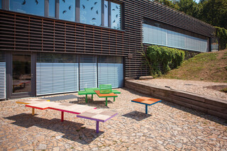 Pixel Table  by  mmcité