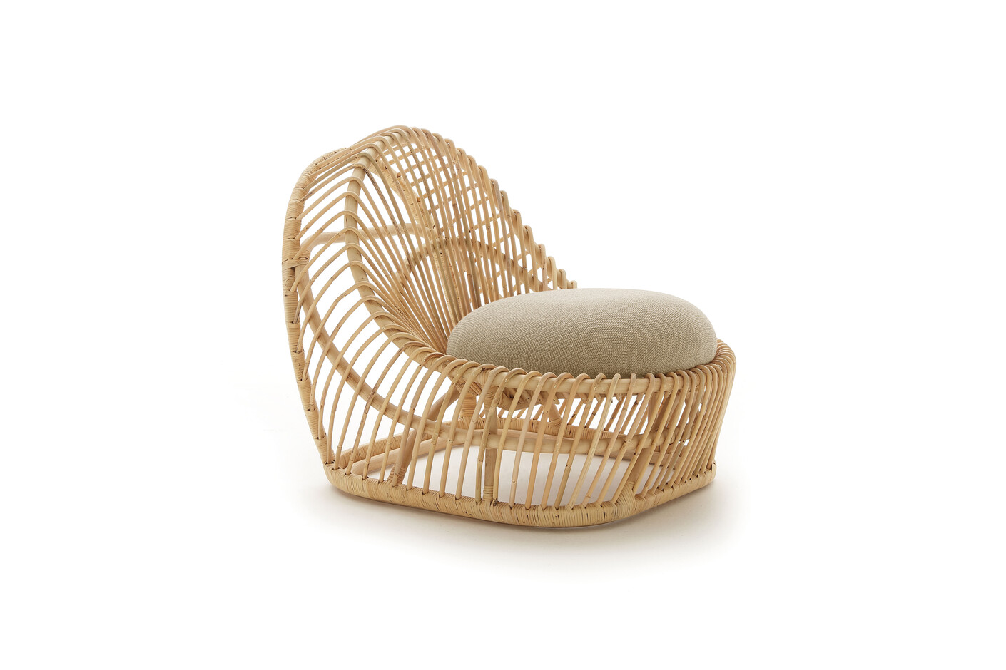 Rattan Moon Lounge Chair