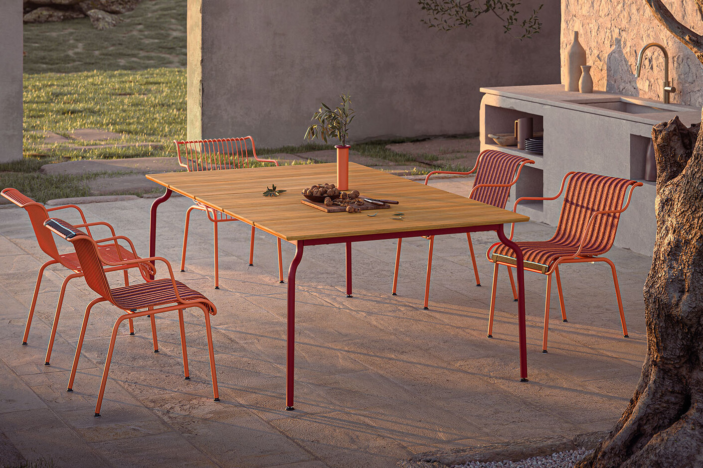 SOUTH TABLE W/ TOP IN TEAK