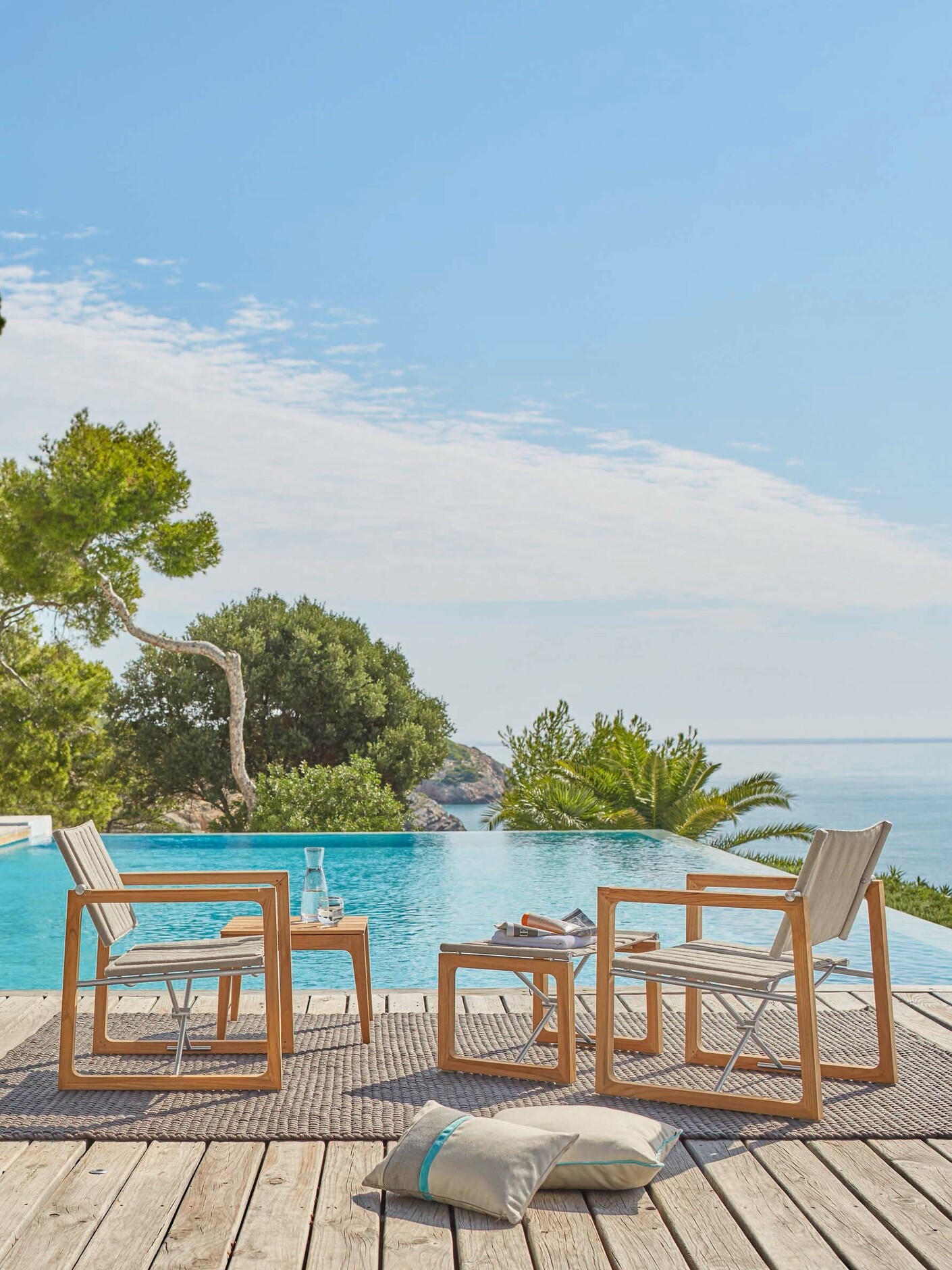 BENTON Lounge Hocker Steingrau fest