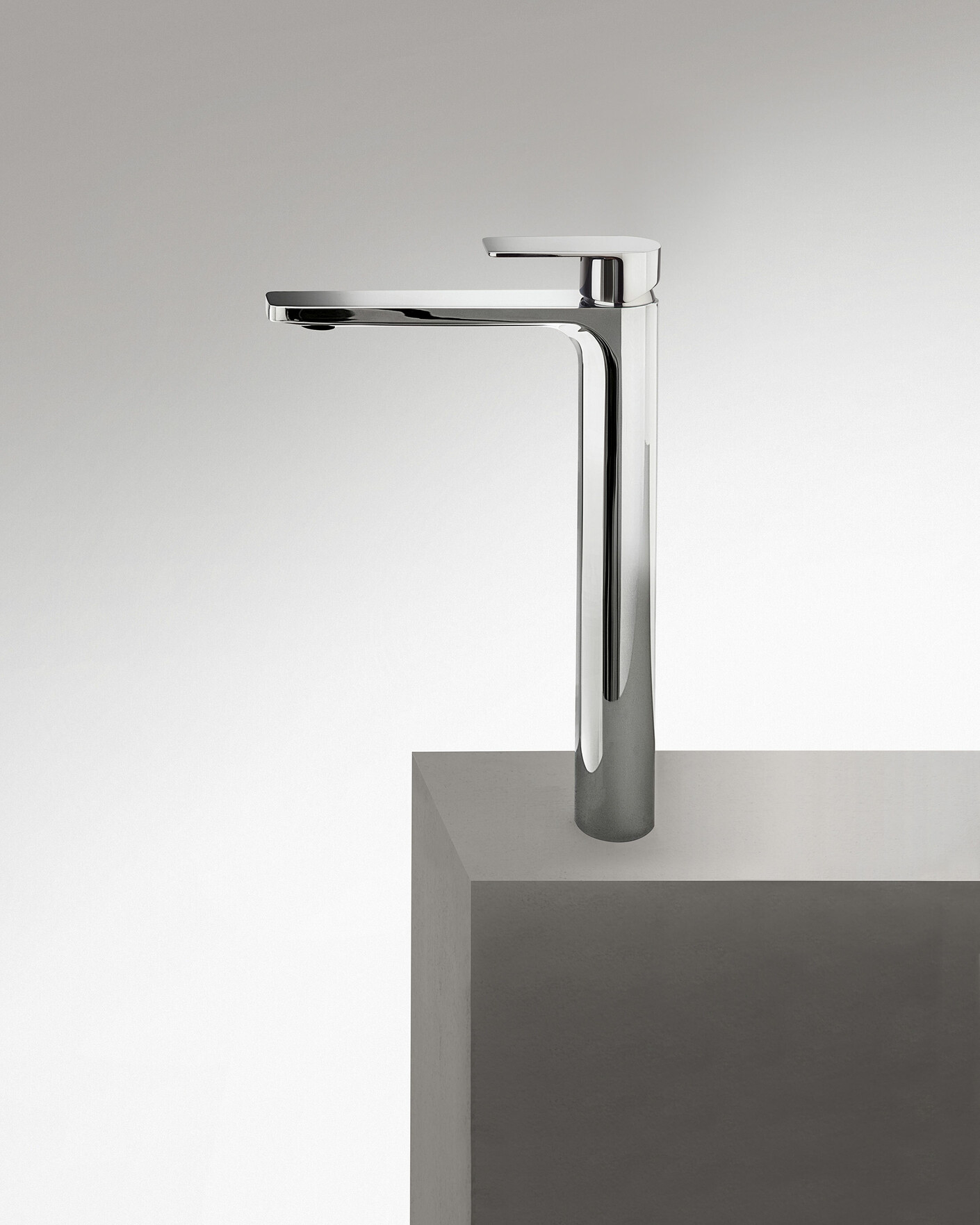 MYO Single-hole high washbasin mixer