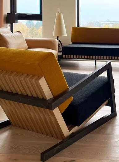 KRAM LOUNGE CHAIR