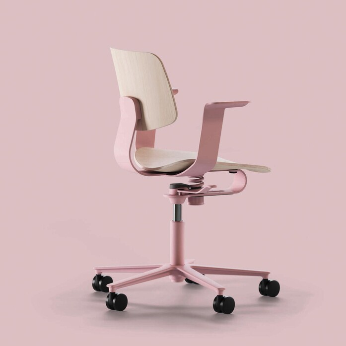 006705 WH Wi Chair 2025