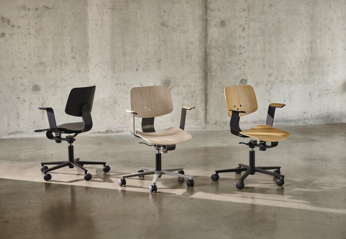006741 WH Wi Chair 2025