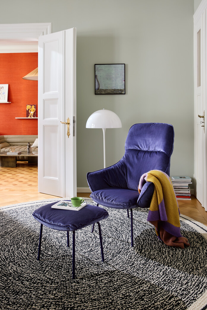 2025 Freifrau Thatenhorst MARIE Lounge High Riga Iris 96dpi