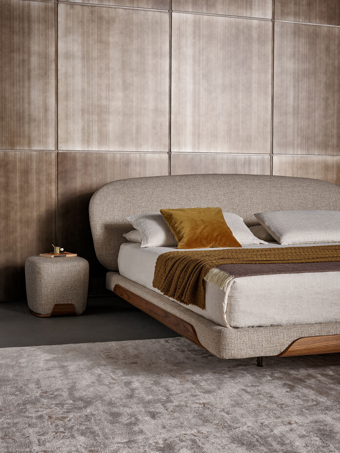 Bonaldo Olos bed 3